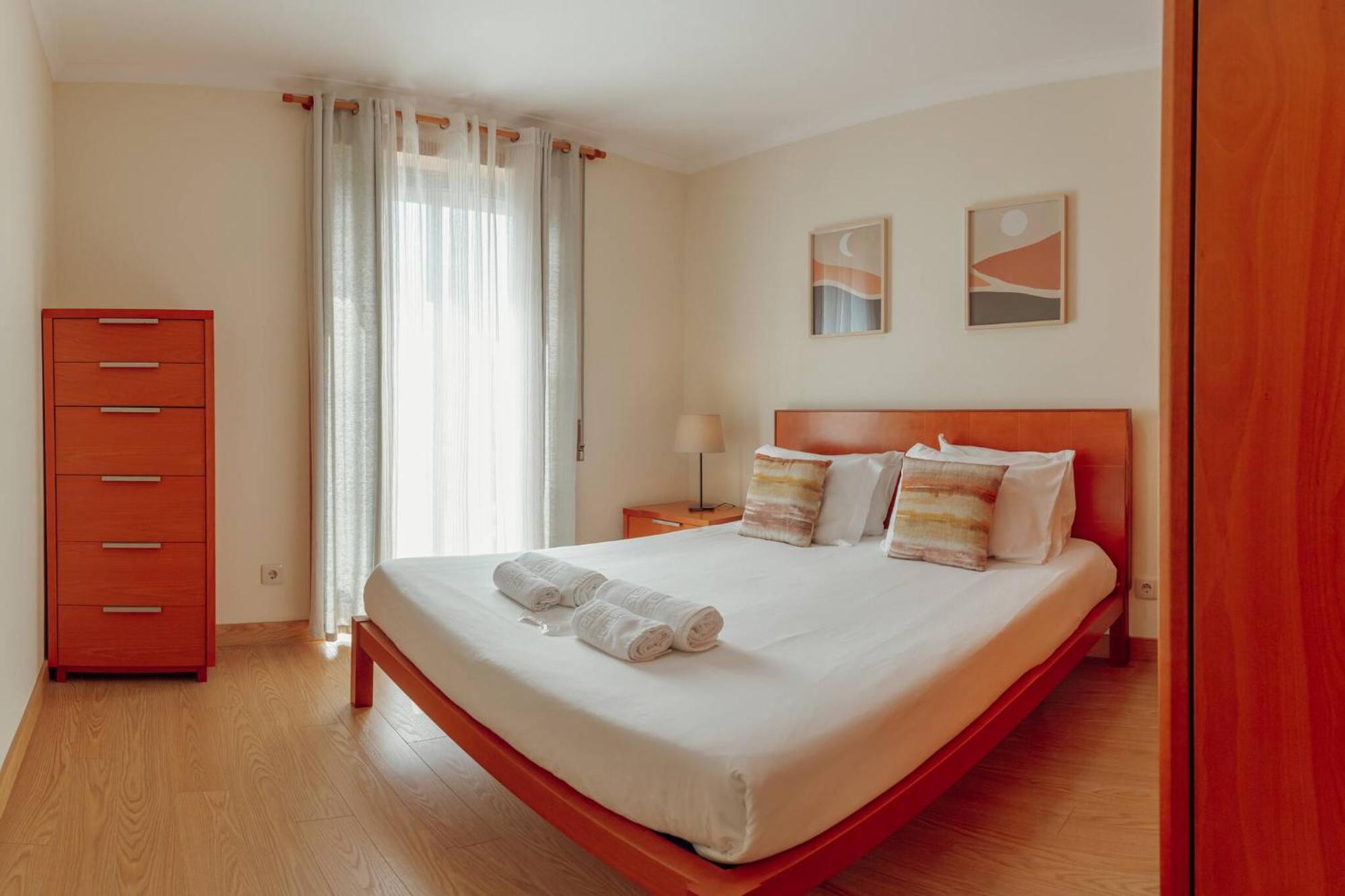 Bright Apartment By Hosty Порту Екстер'єр фото
