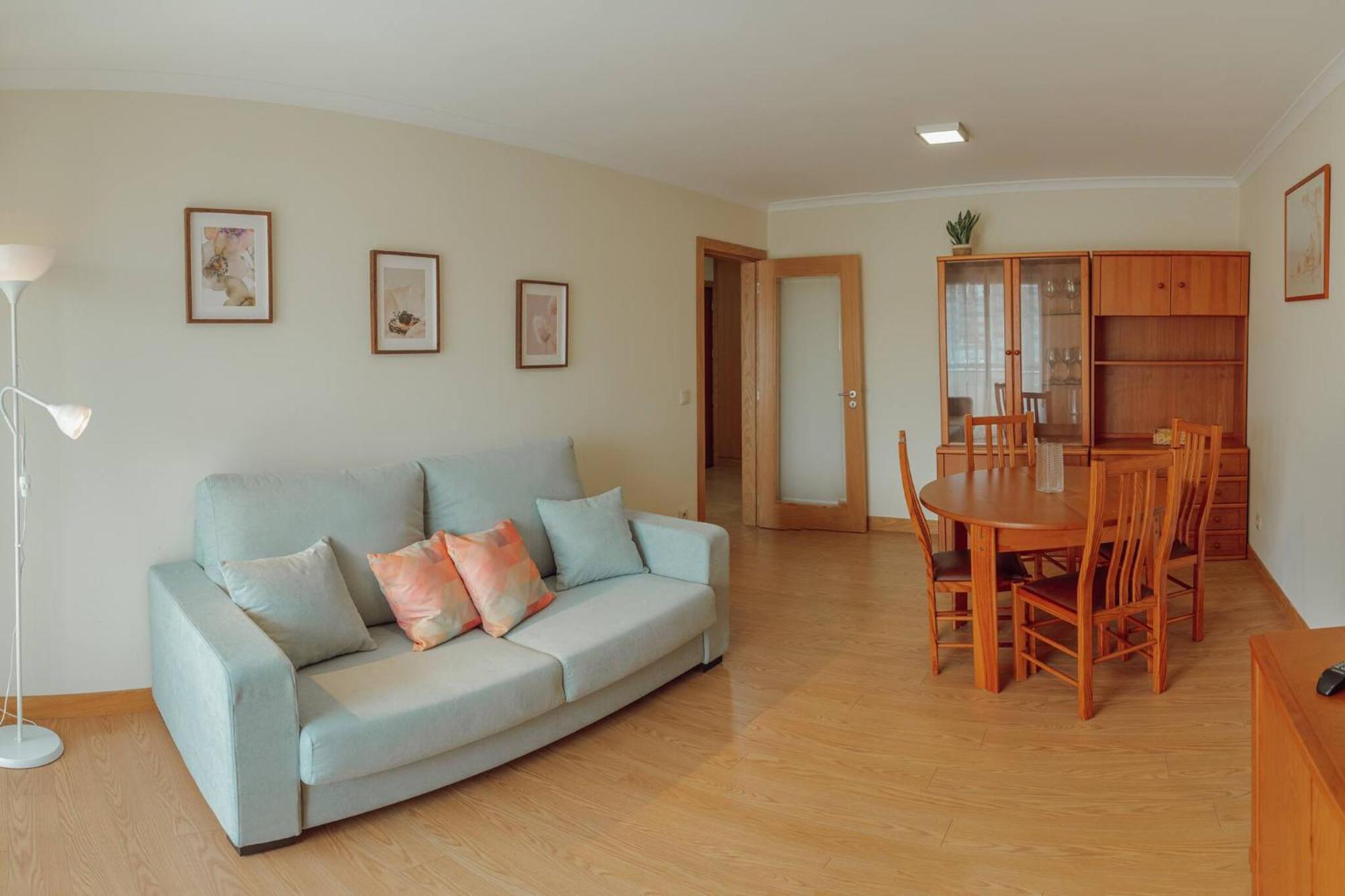 Bright Apartment By Hosty Порту Екстер'єр фото
